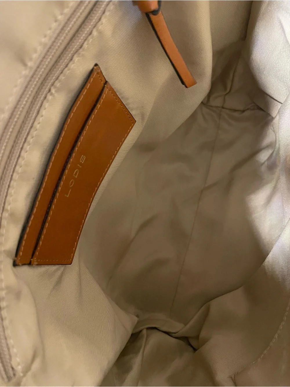 Lodis gently used